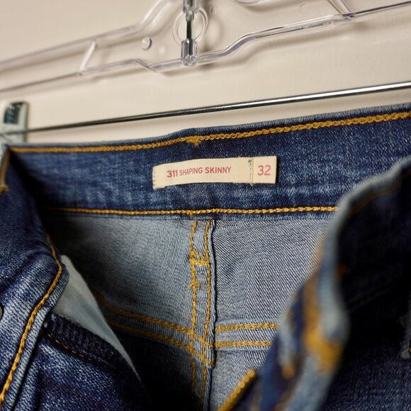 Levi's 311 Shaping Skinny Medium Wash Jeans - Picture 5 of 6
